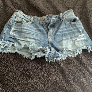 Distressed, dark wash, Jean shorts